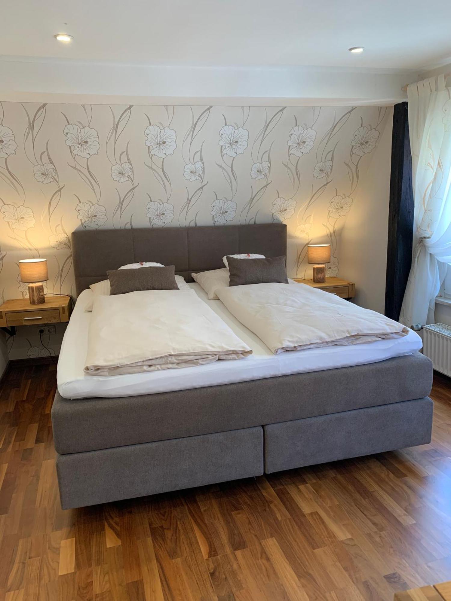 Ferienwohnung Janus Altstadt-Hameln Haus 1 Inklusive Parkplatz Mit Und Ohne Balkon Хамельн Экстерьер фото